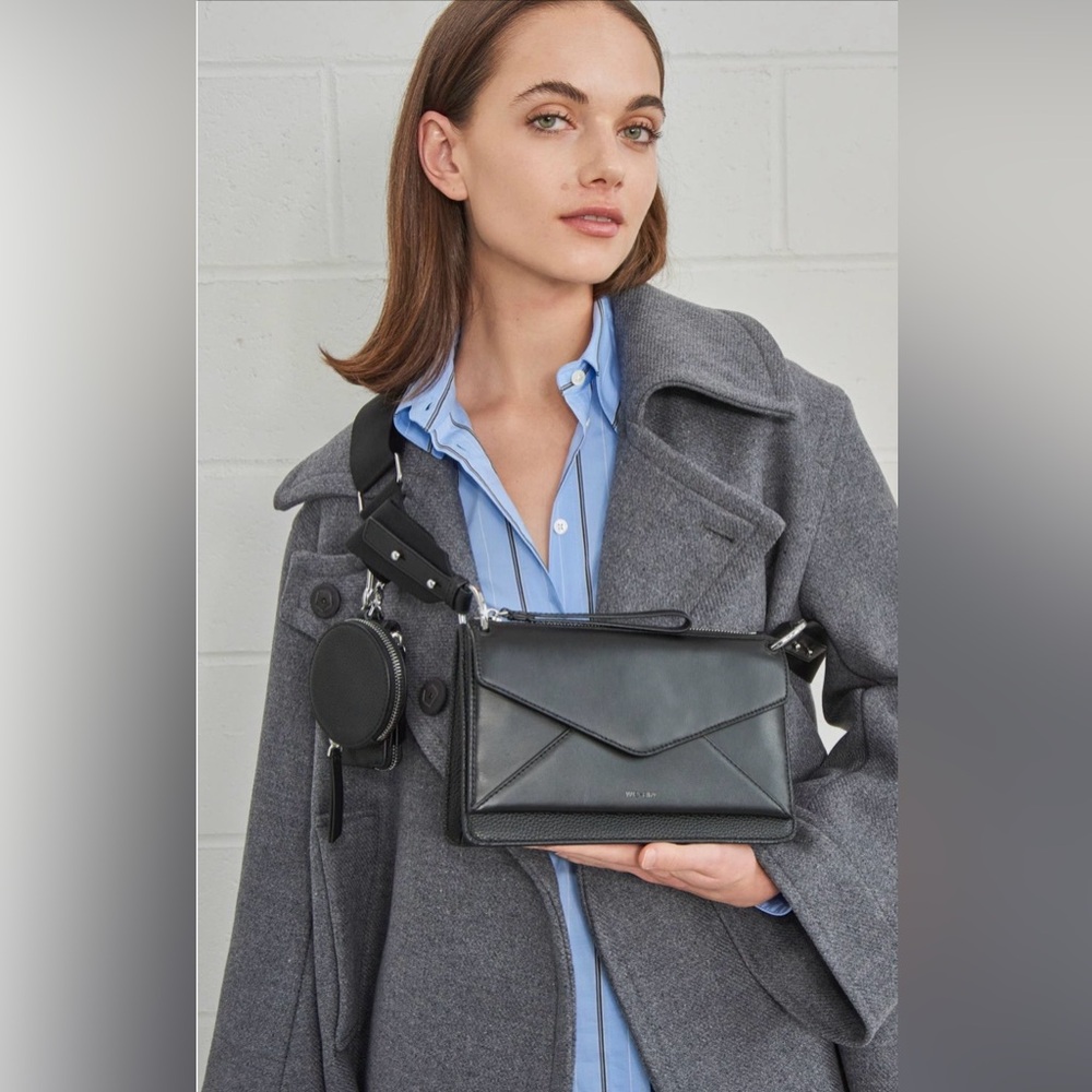 We Ar4 Envelope Crossbody Bag Black